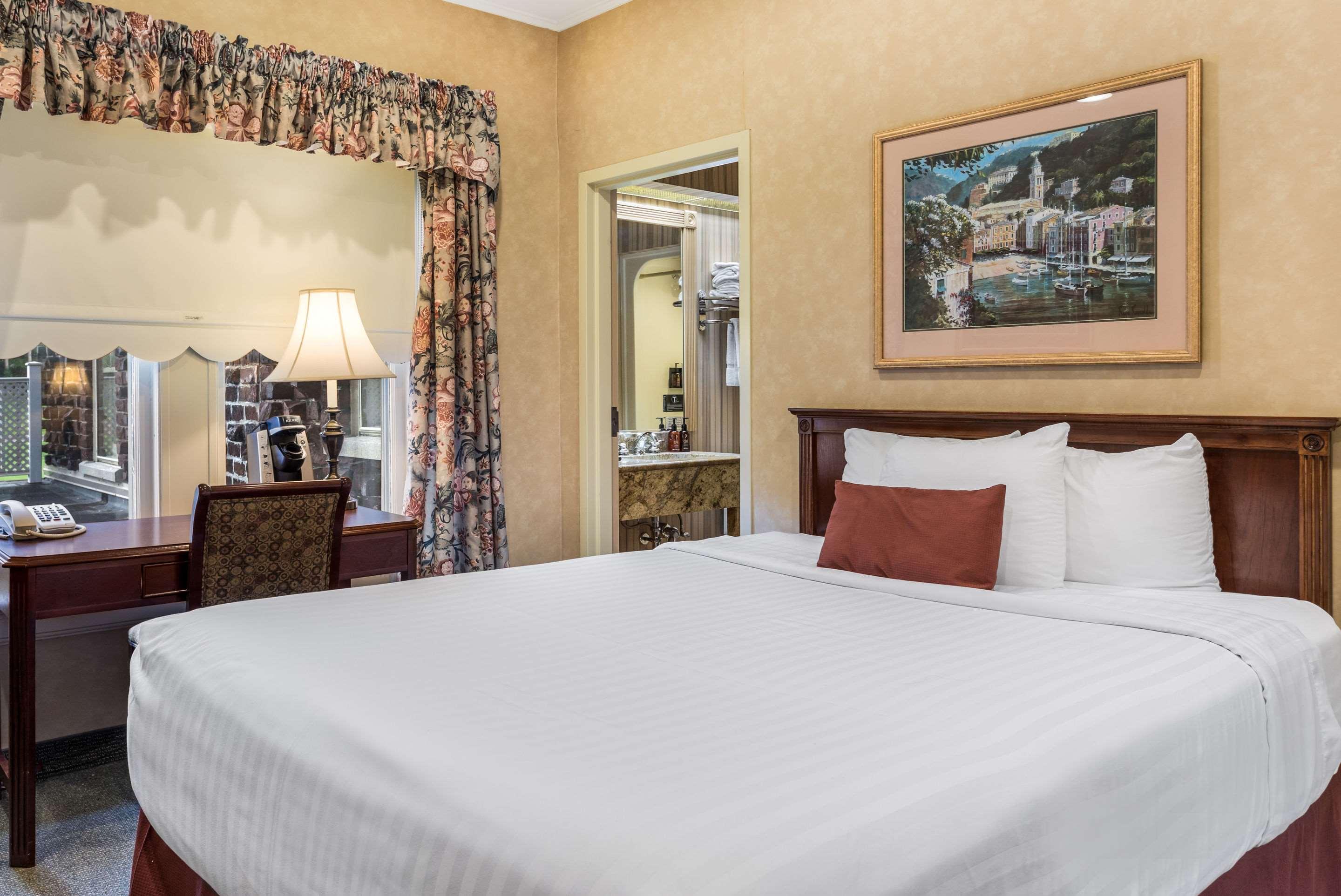 Johnson City Traditions Hotel & Spa, Ascend Hotel Collection מראה חיצוני תמונה