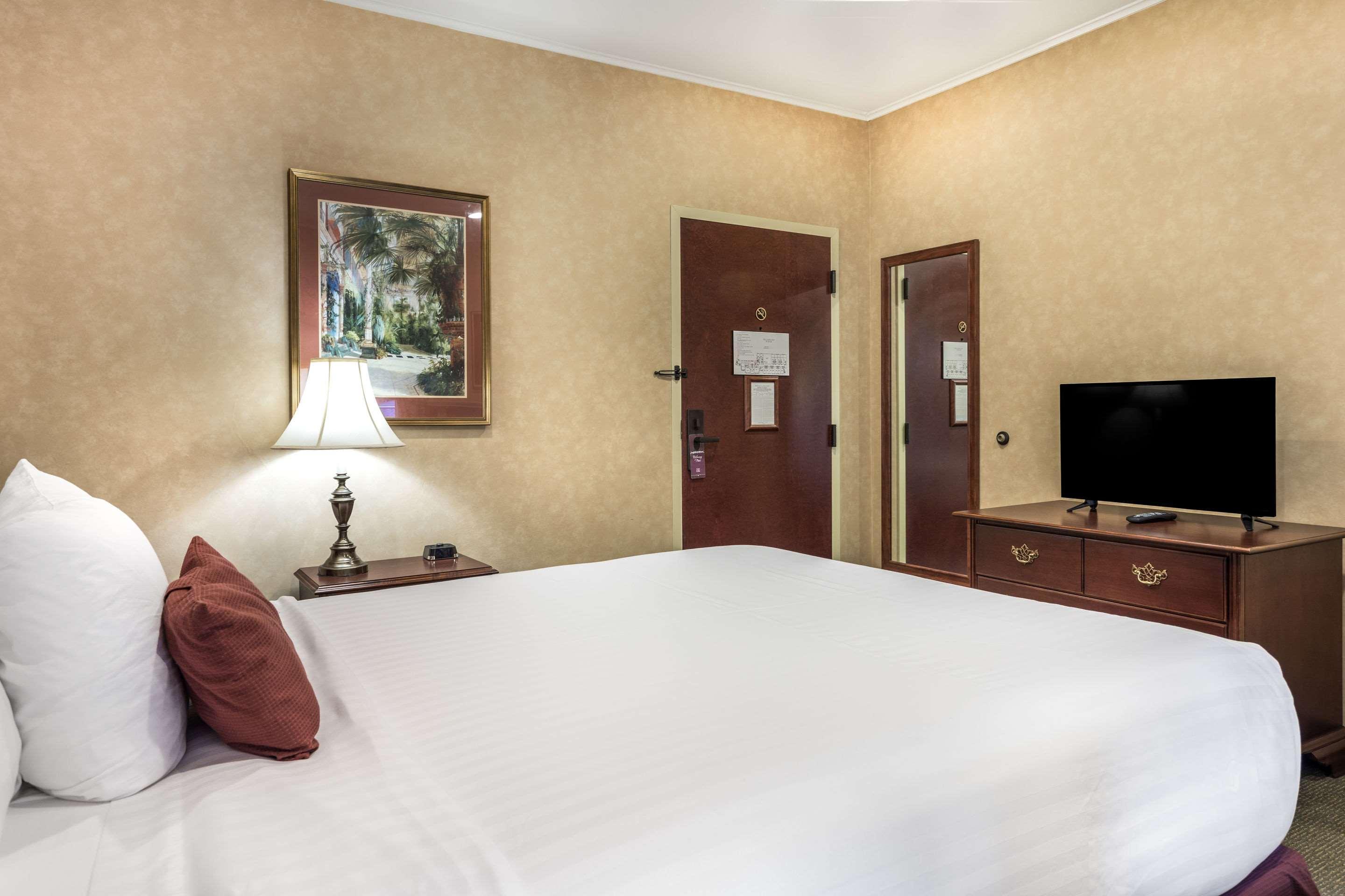 Johnson City Traditions Hotel & Spa, Ascend Hotel Collection מראה חיצוני תמונה