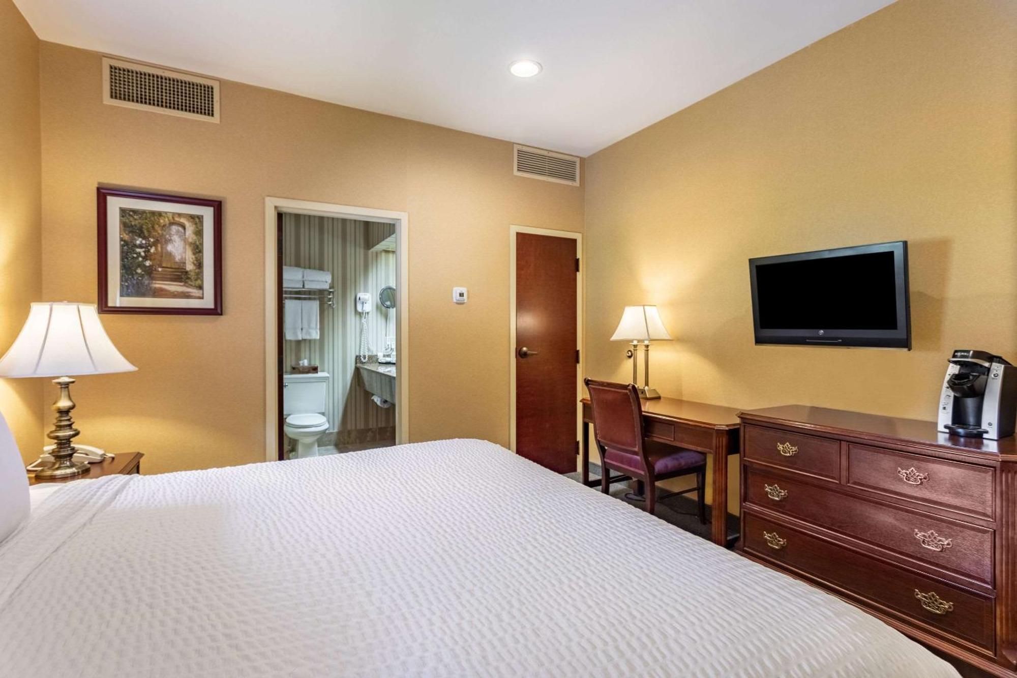 Johnson City Traditions Hotel & Spa, Ascend Hotel Collection מראה חיצוני תמונה